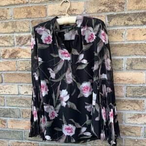 White House Black Market Floral BellSleeved blouse
